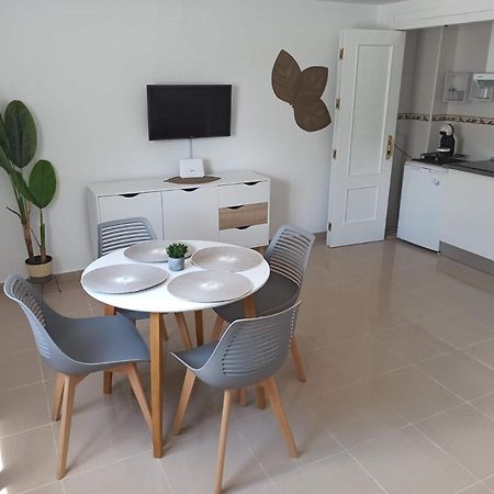 Apartamento Flores De Santiago Jerez de la Frontera Luaran gambar