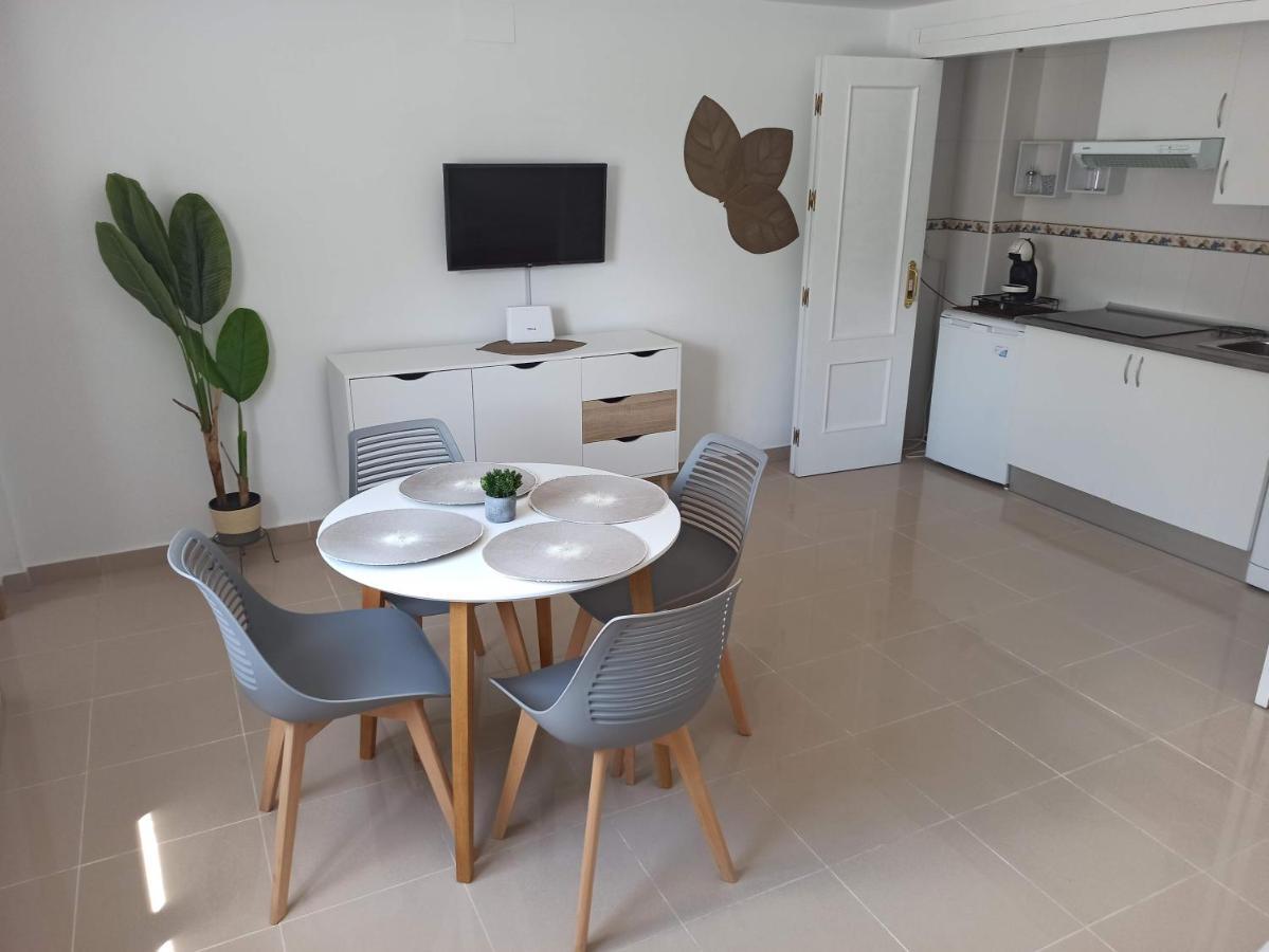 Apartamento Flores De Santiago Jerez de la Frontera Luaran gambar